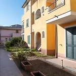 Stella House's فاليدوريا